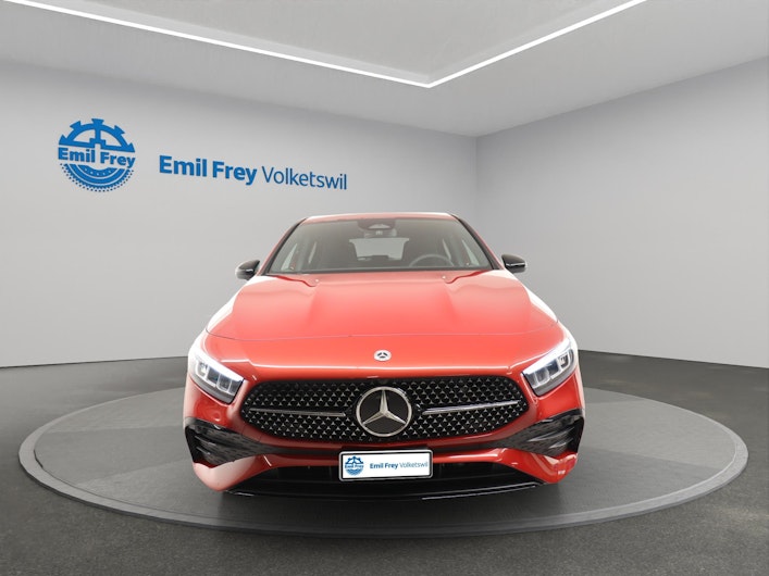 Vehicle image MERCEDES-BENZ A 180