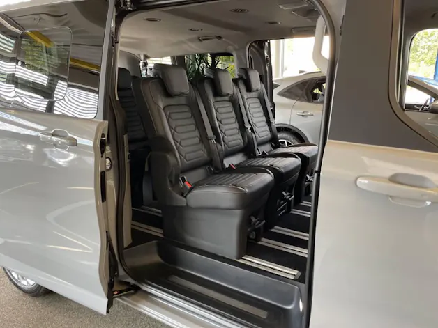 Ford Tourneo C Bus 320 L2 2.0 EcoBlue 170 Titanium
