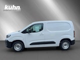 First vehicle image