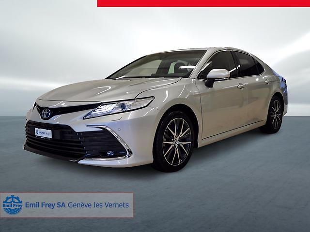 TOYOTA Camry 2.5 HSD Premium: Jetzt Probefahrt buchen!