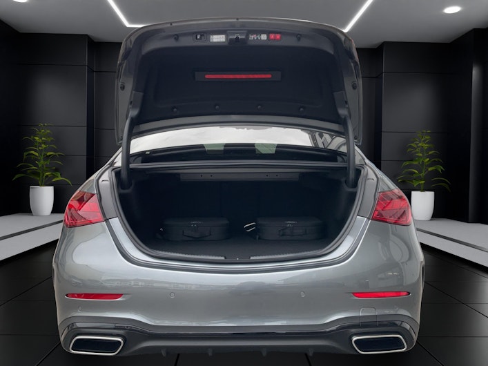 Vehicle image MERCEDES-BENZ C 300