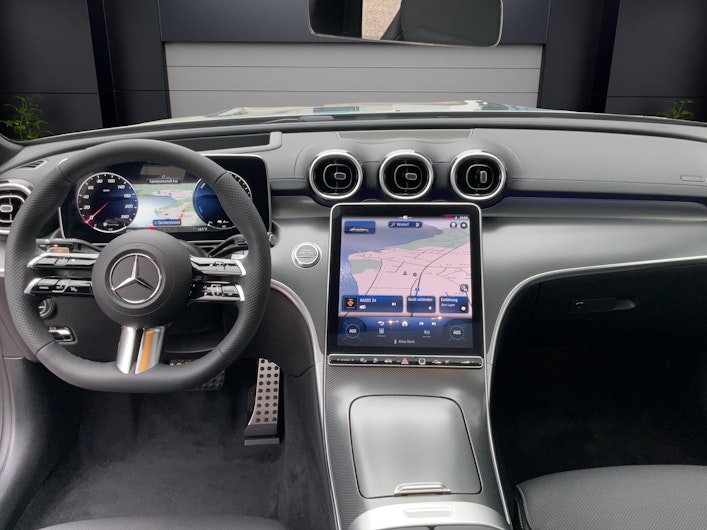 Vehicle image MERCEDES-BENZ C 300