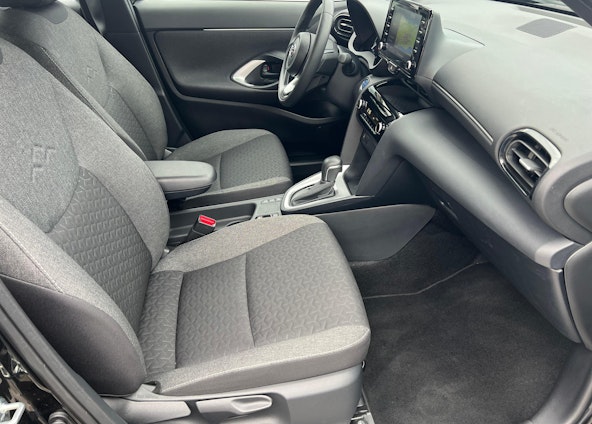 Vehicle image 11 Vehicle image 11