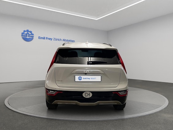 Vehicle image 5 Vehicle image 5