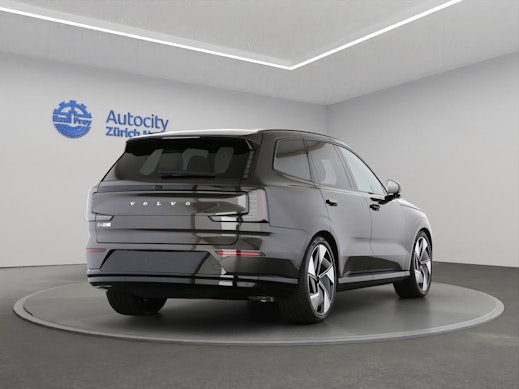 VOLVO EX90 Twin Performance Ultra AWD 2
