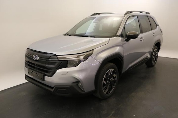 SUBARU Forester Station 2.0i e-Boxer Swiss Plus 0