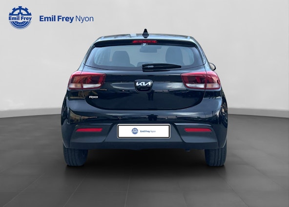 Vehicle image 6 Vehicle image 6