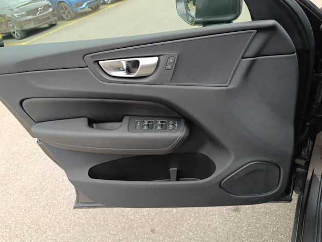 Volvo XC60 2.0 B4 MH Core AWD