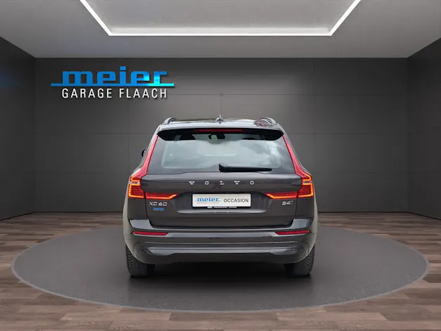 Volvo XC60 2.0 B4 MH Core AWD