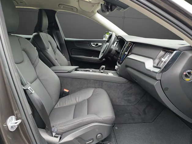 Volvo XC60 2.0 B4 MH Core AWD