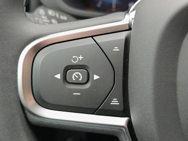 Volvo XC60 2.0 B4 MH Core AWD