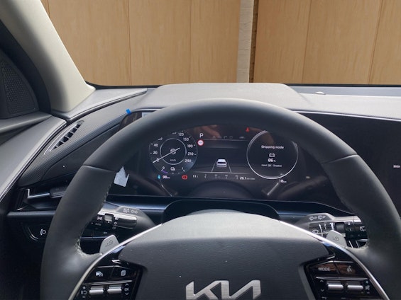 Vehicle image 8 Vehicle image 8