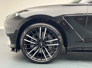 Vehicle image ASTON MARTIN DBX 707 4.0 V8 Bi-Turbo