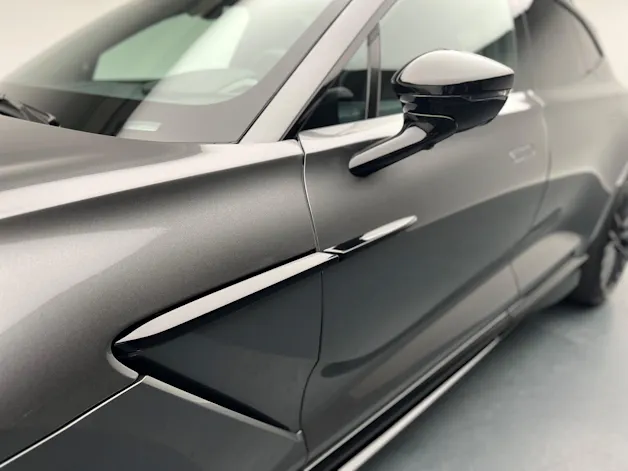 Aston Martin New MY25 DBX 707 4.0 V8 Bi-Turbo