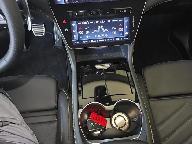 Maserati Grecale 2.0 Hybrid Modena