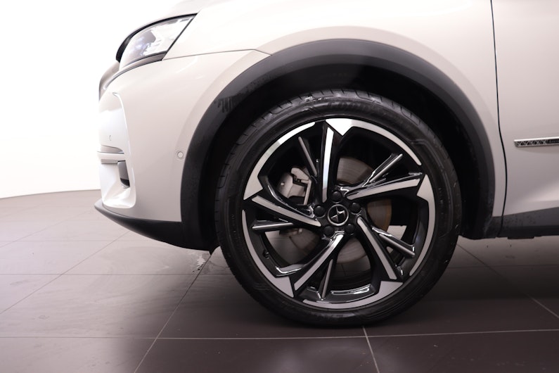 Vehicle image DS AUTOMOBILES DS7