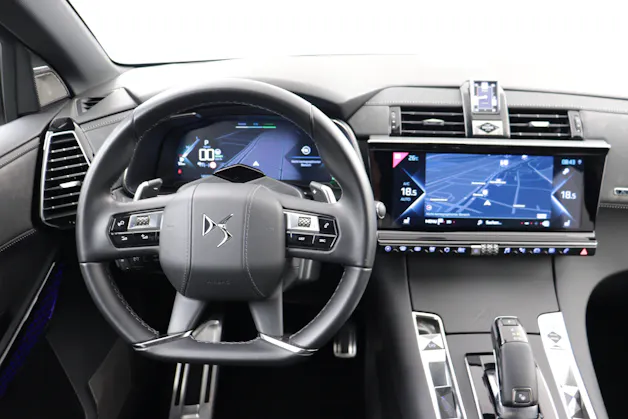DS Automobiles 7 Crossback 1.6 E-Tense Louvre 4x4 / ab 1.99% Leasing bei Abschluss einer Protect Autoversicherung