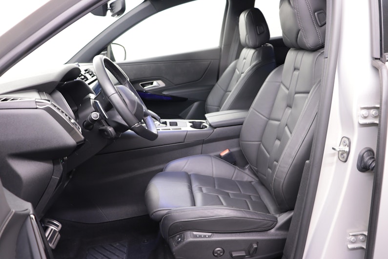 Vehicle image DS AUTOMOBILES DS7