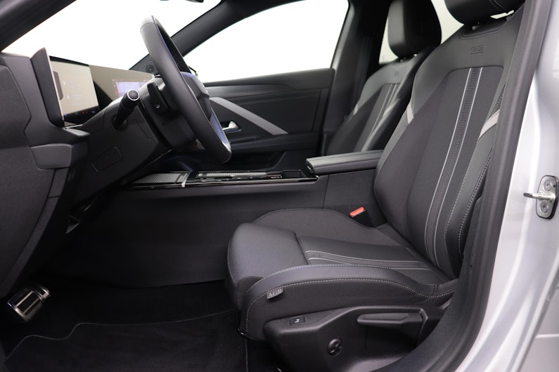 Vehicle image OPEL ASTRA