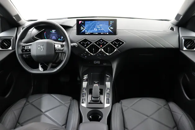 DS Automobiles Crossback E-Tense Bastille