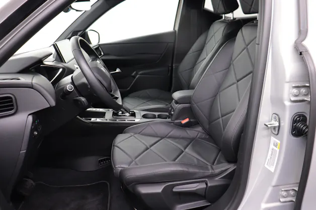 DS Automobiles Crossback E-Tense Bastille