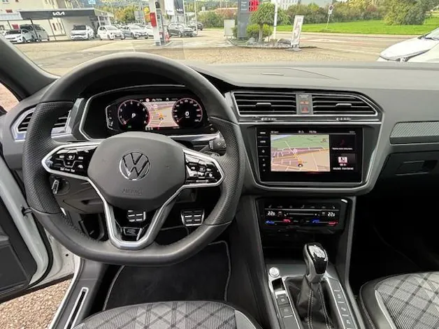 VW Tiguan 2.0 TSI R-Line DSG
