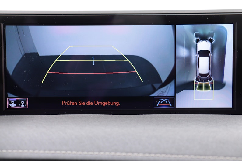 Vehicle image LEXUS UX