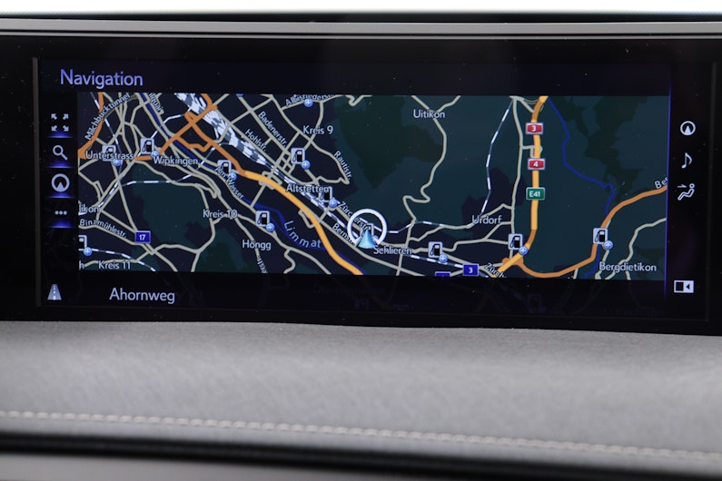 Vehicle image LEXUS UX