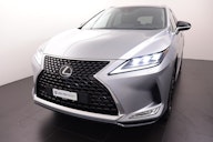 First vehicle image