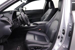 Vehicle image LEXUS UX 300e Excellence
