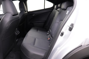 Vehicle image LEXUS UX 300e Excellence