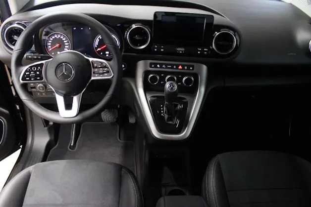 Mercedes-Benz EQT 200 Progressive Van