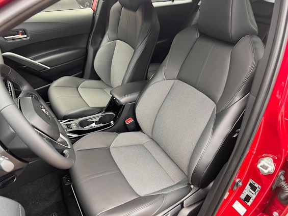 Vehicle image 9 Vehicle image 9