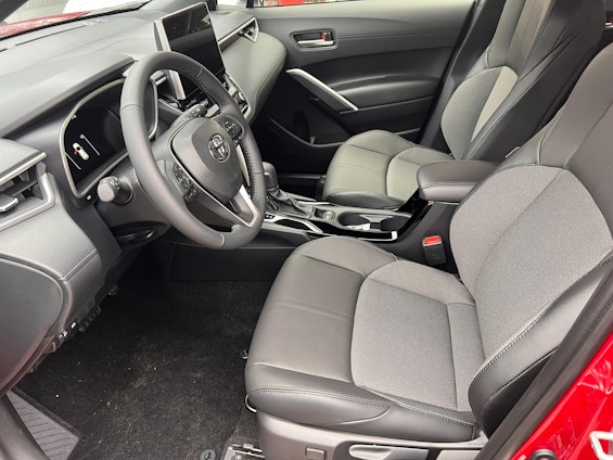 Vehicle image 8 Vehicle image 8