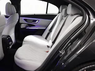Mercedes-Benz E 220 d AMG Line 4matic