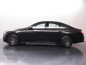 Mercedes-Benz E 220 d AMG Line 4matic