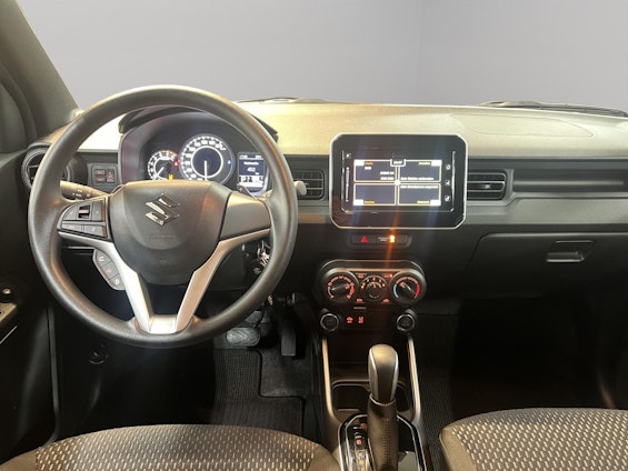 Vehicle image 11
