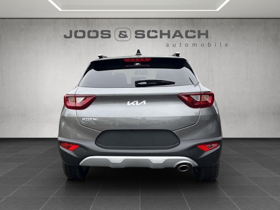 Vehicle image 23 Vehicle image 23