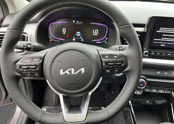 Vehicle image 11 Vehicle image 11