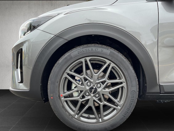 Vehicle image 26 Vehicle image 26