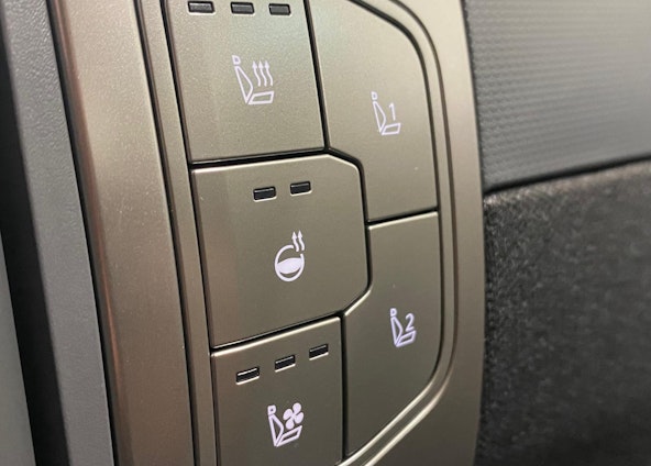 Vehicle image 6 Vehicle image 6