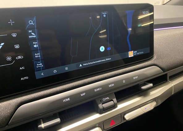 Vehicle image 7 Vehicle image 7