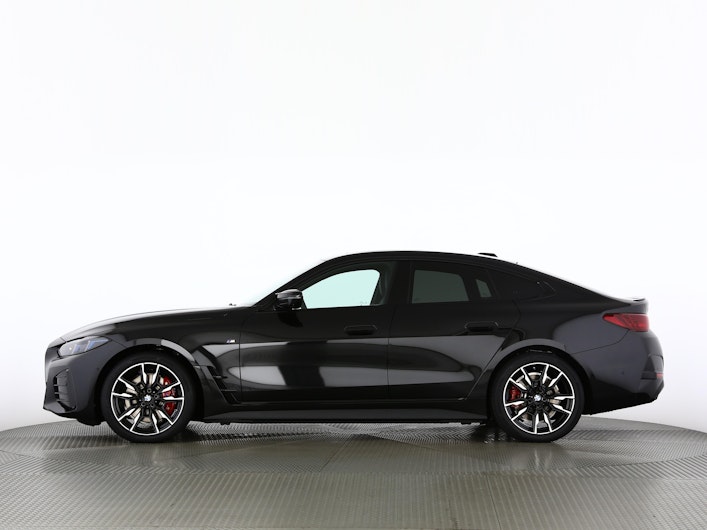 Vehicle image BMW i4