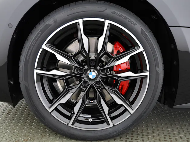 BMW i4 M50