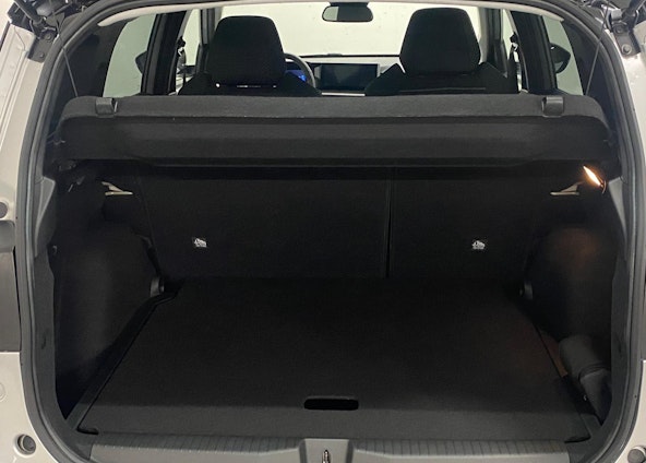 Vehicle image 13 Vehicle image 13