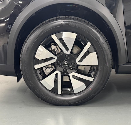 Vehicle image 7 Vehicle image 7