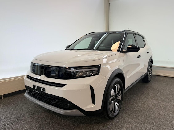 First vehicle image First vehicle image