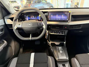 Opel Frontera 1.2 T 136 GS 7 Plätzer
