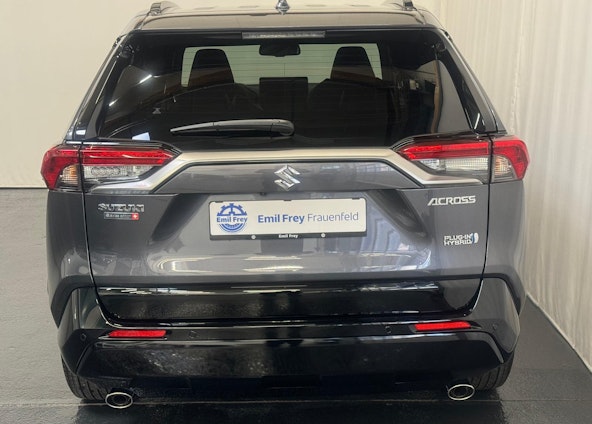 Vehicle image 15 Vehicle image 15