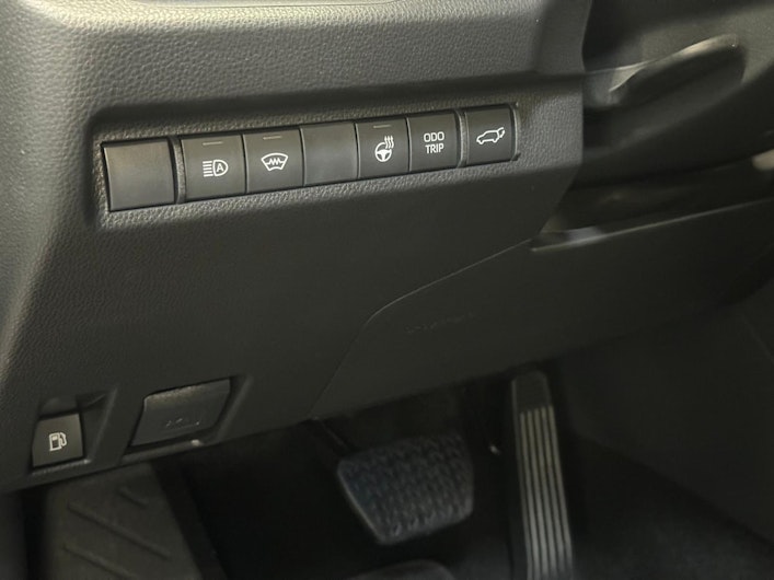 Vehicle image SUZUKI ACROSS